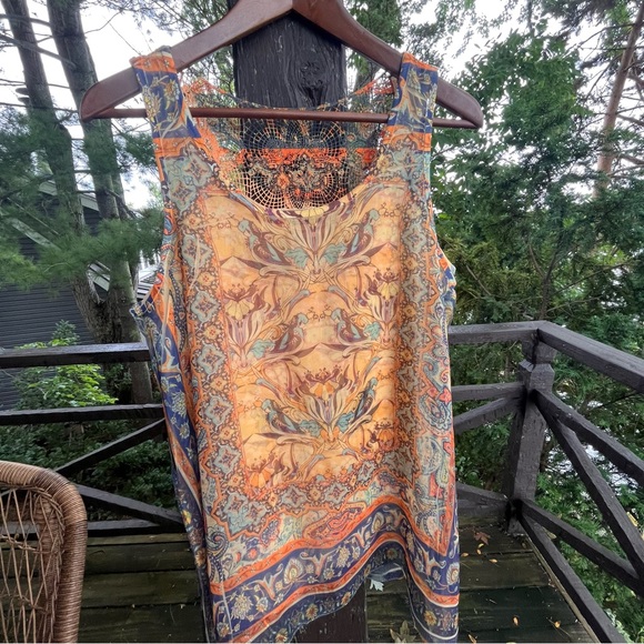 ONE WORLD Tops - Women’s sleeveless tank top, Size medium